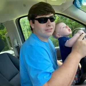 Meet your Posher, Ethan